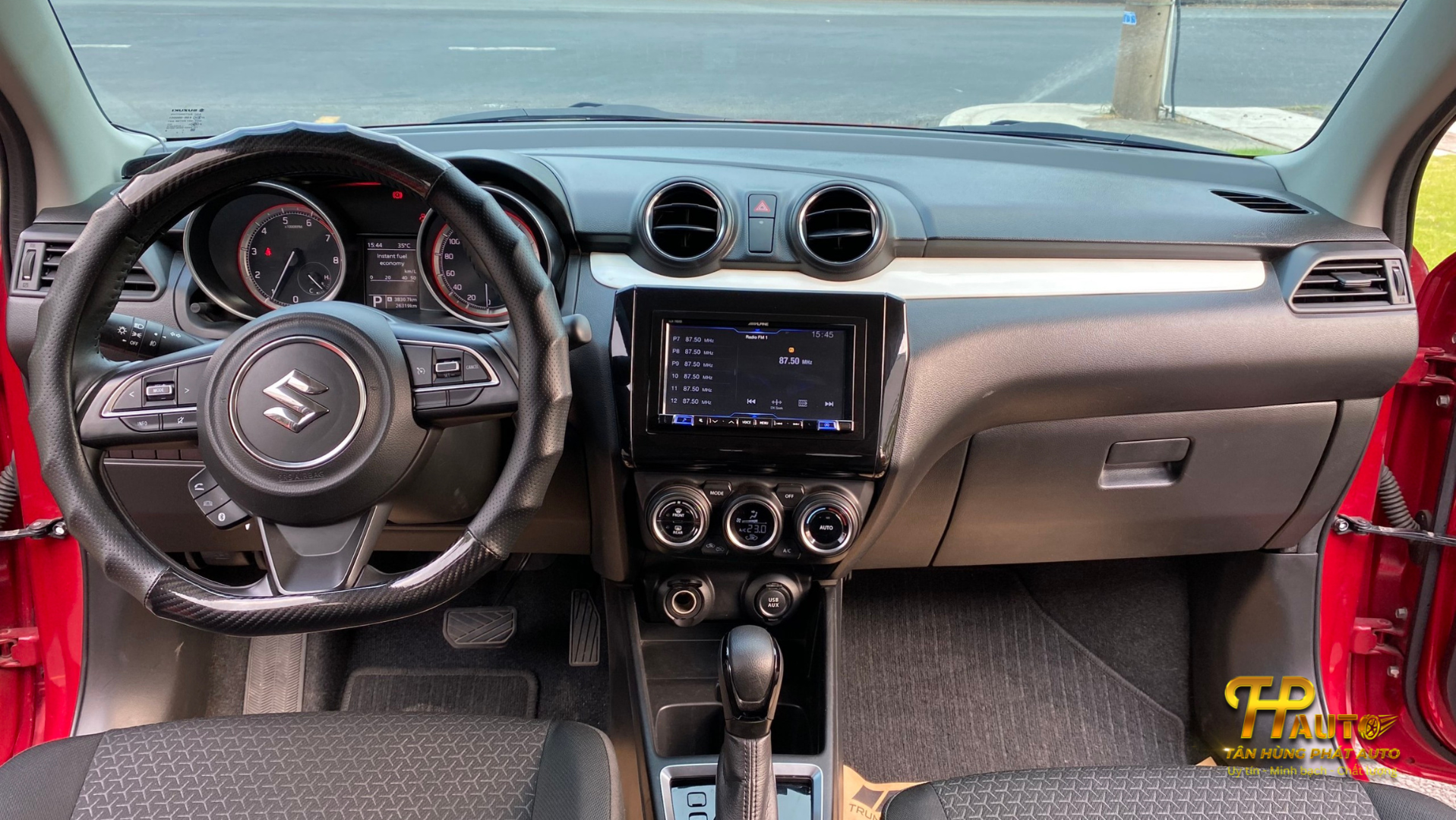 Bảng điều khiển Suzuki Swift 2019 đầy đủ tiện ích