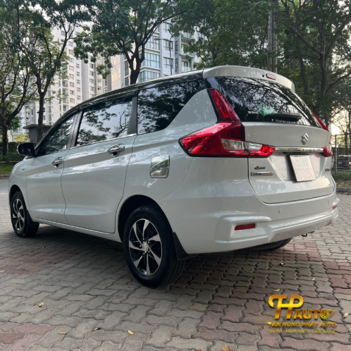 Đuôi Xe Suzuki Ertiga Sport 2020 Gọn Gàng