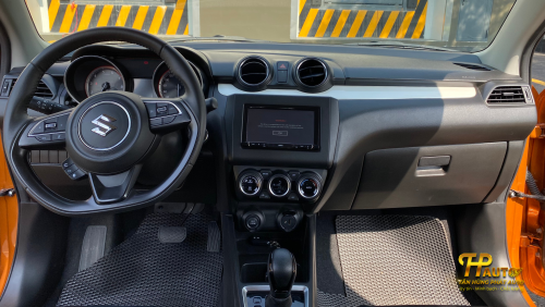 Suzuki swift 2019 vang cam khoang lai