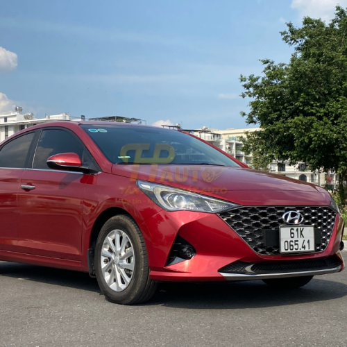 Đầu Xe Hyundai Accent 2022 đỏ